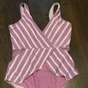 PURPLE WHITE SWIMSUIT